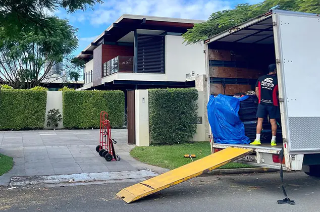 piano movers gold coast